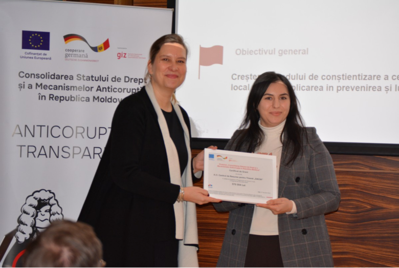 TINERII-pot lupta împotriva corupției