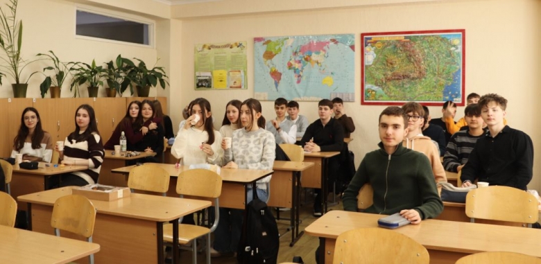 Drepturi, responsabilitate și implicare civică