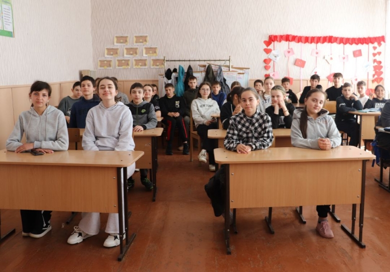 Tinerii din Zastînca învață despre drepturi și justiție