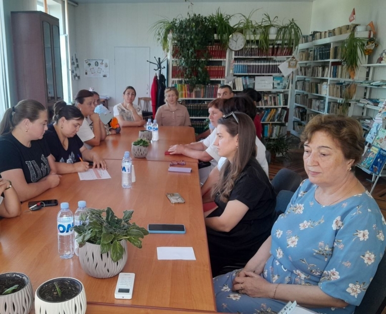 Femeile din comuna Volovița, informate despre prevenirea violenței în familie și a violenței bazate pe gen