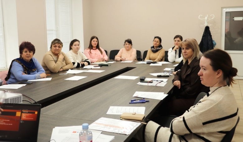 Specialiștii locali au participat la un atelier dedicat combaterii violenței în familie