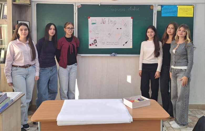 „Spune NU drogurilor!” – lecții de viață pentru elevii de la Liceul Teoretic „Constantin Stere”